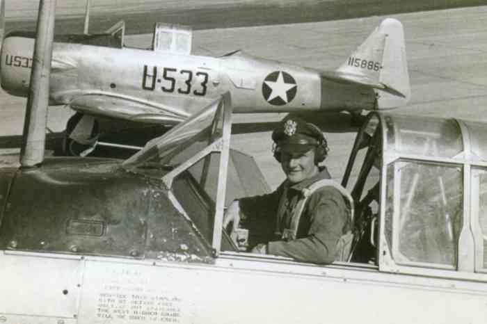 Ken Dahlberg with Plane